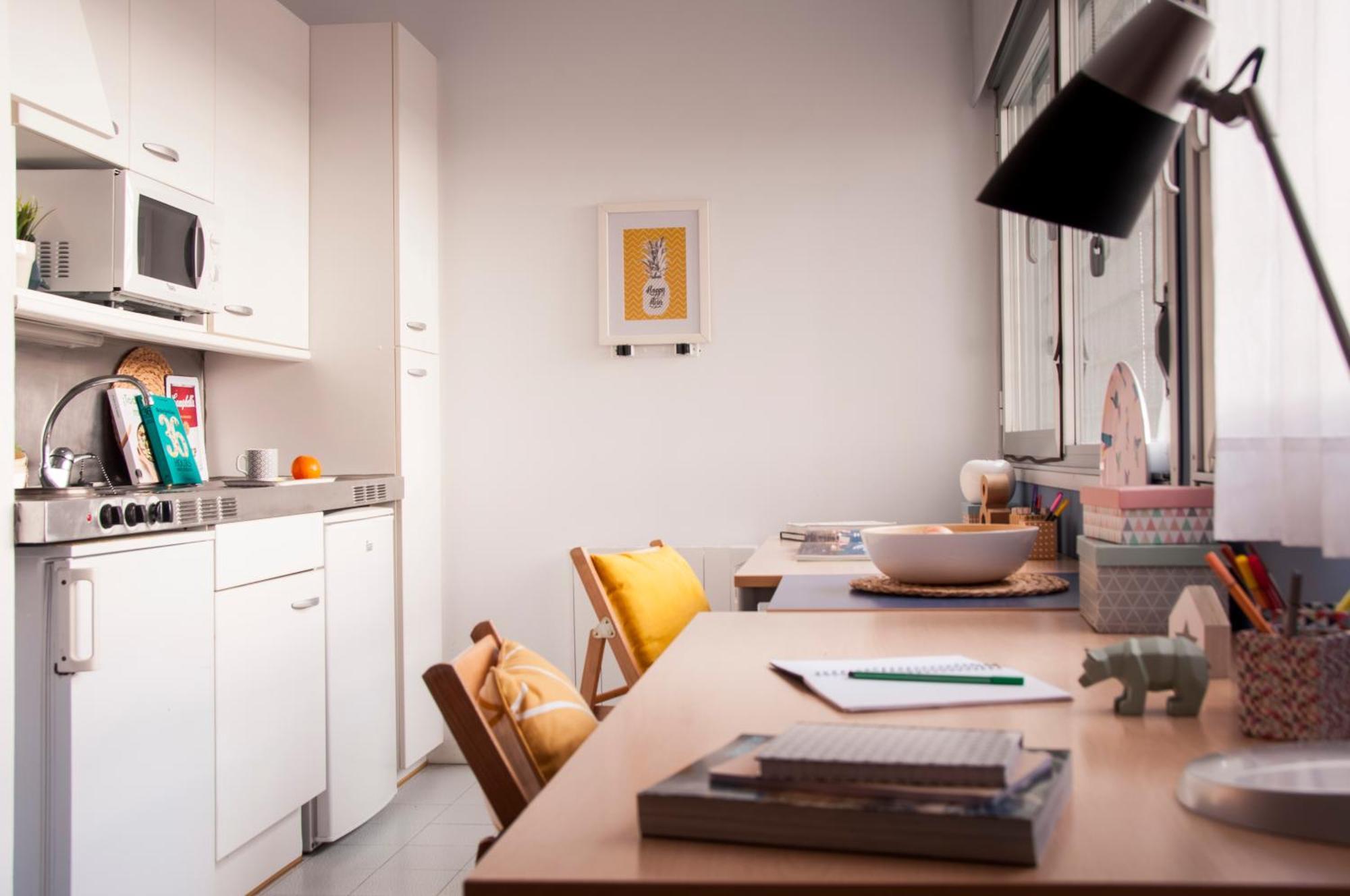 Residencia Resa Tomas Alfaro Fournier Appartement Vitoria-Gasteiz Buitenkant foto